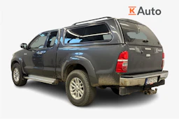 harmaa Toyota Hilux 2015 kuva 2.