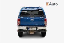 sininen Toyota Hilux 2015 kuva 3.