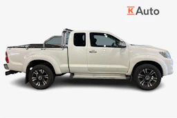 valkoinen Toyota Hilux 2015 kuva 2.