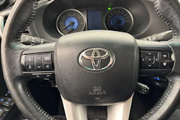 met. harmaa Toyota Hilux 2016 kuva 27.