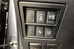 met. harmaa Toyota Hilux 2016 kuva 29.