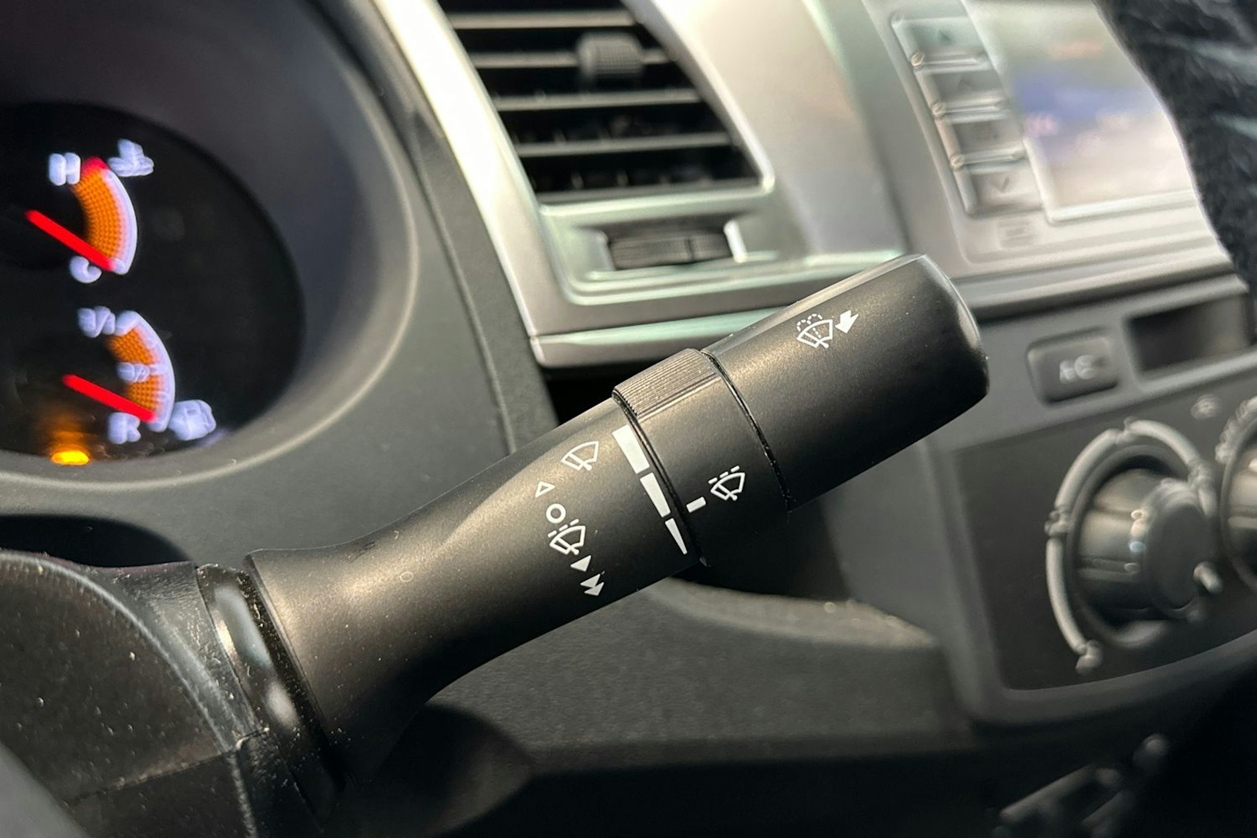 hopea Toyota Hilux 2016 kuva 20.