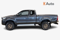 harmaa Toyota Hilux 2016 kuva 6.