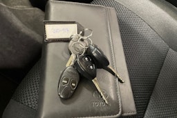 harmaa Toyota Hilux 2016 kuva 34.