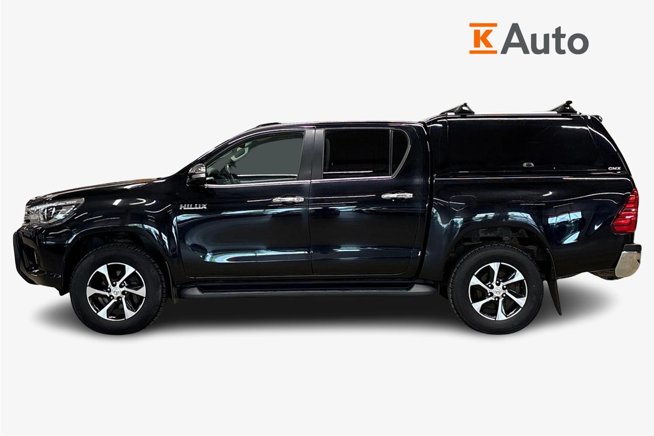 musta Toyota Hilux 2016 kuva 7.