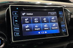 musta Toyota Hilux 2016 kuva 23.