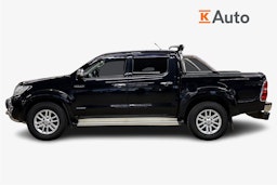 met. musta Toyota Hilux 2016 kuva 7.