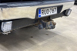 met. musta Toyota Hilux 2016 kuva 26.