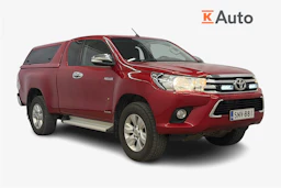 punainen Toyota Hilux 2016 kuva 1.