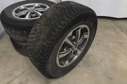 punainen Toyota Hilux 2016 kuva 25.