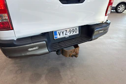 valkoinen Toyota Hilux 2016 kuva 4.