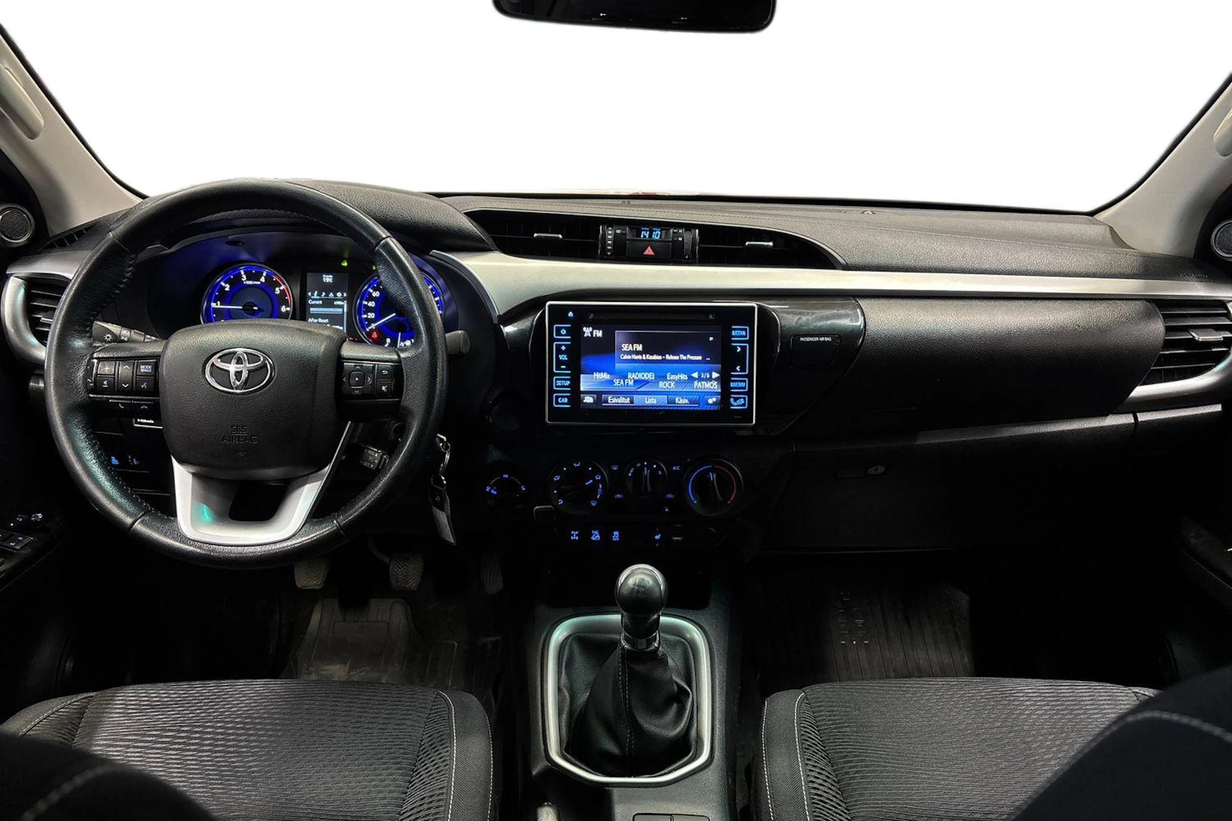 met. harmaa Toyota Hilux 2016 kuva 9.