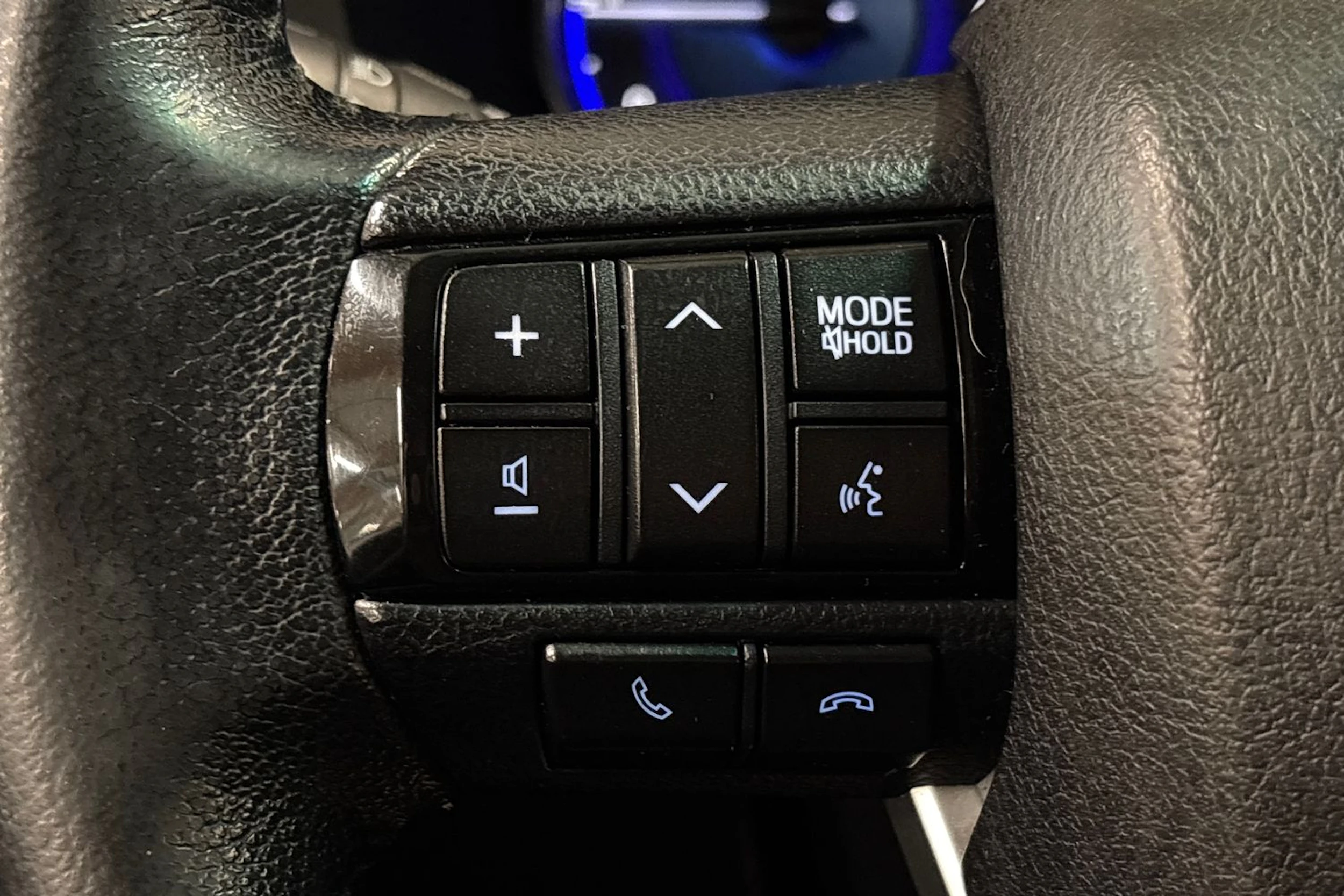 met. harmaa Toyota Hilux 2016 kuva 16.