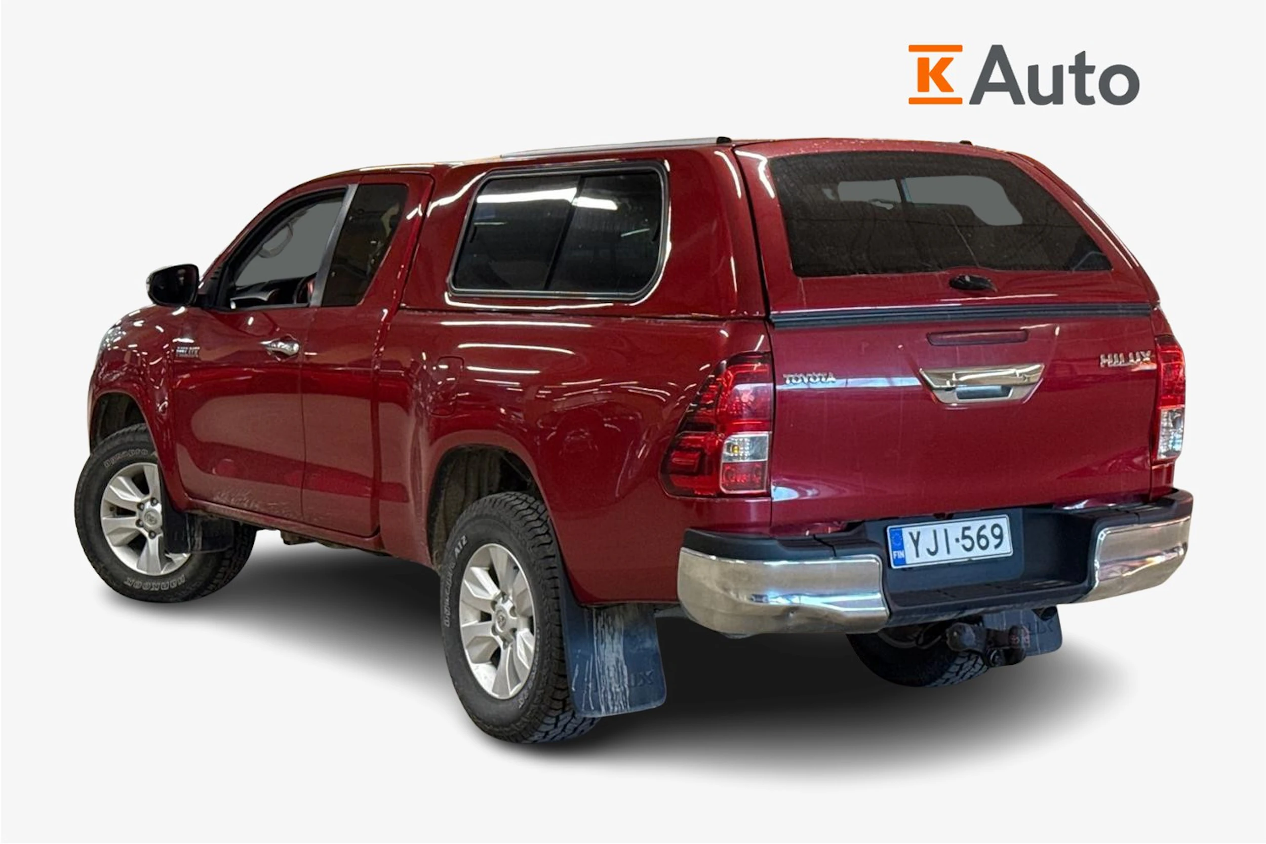 Punainen Toyota Hilux 2016 kuva 2.