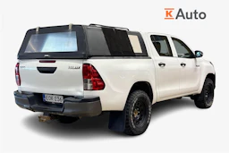 valkoinen Toyota Hilux 2017 kuva 3.