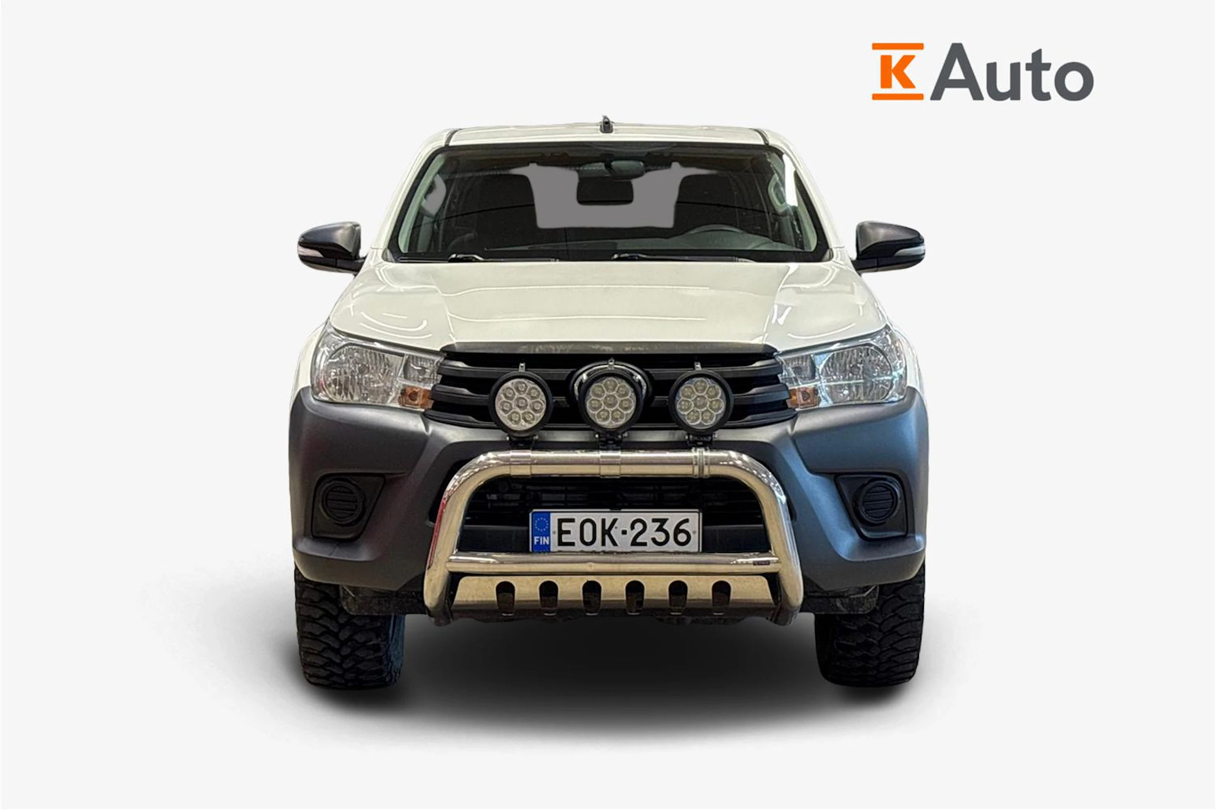 valkoinen Toyota Hilux 2017 kuva 5.