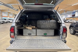hopea Toyota Hilux 2017 kuva 25.