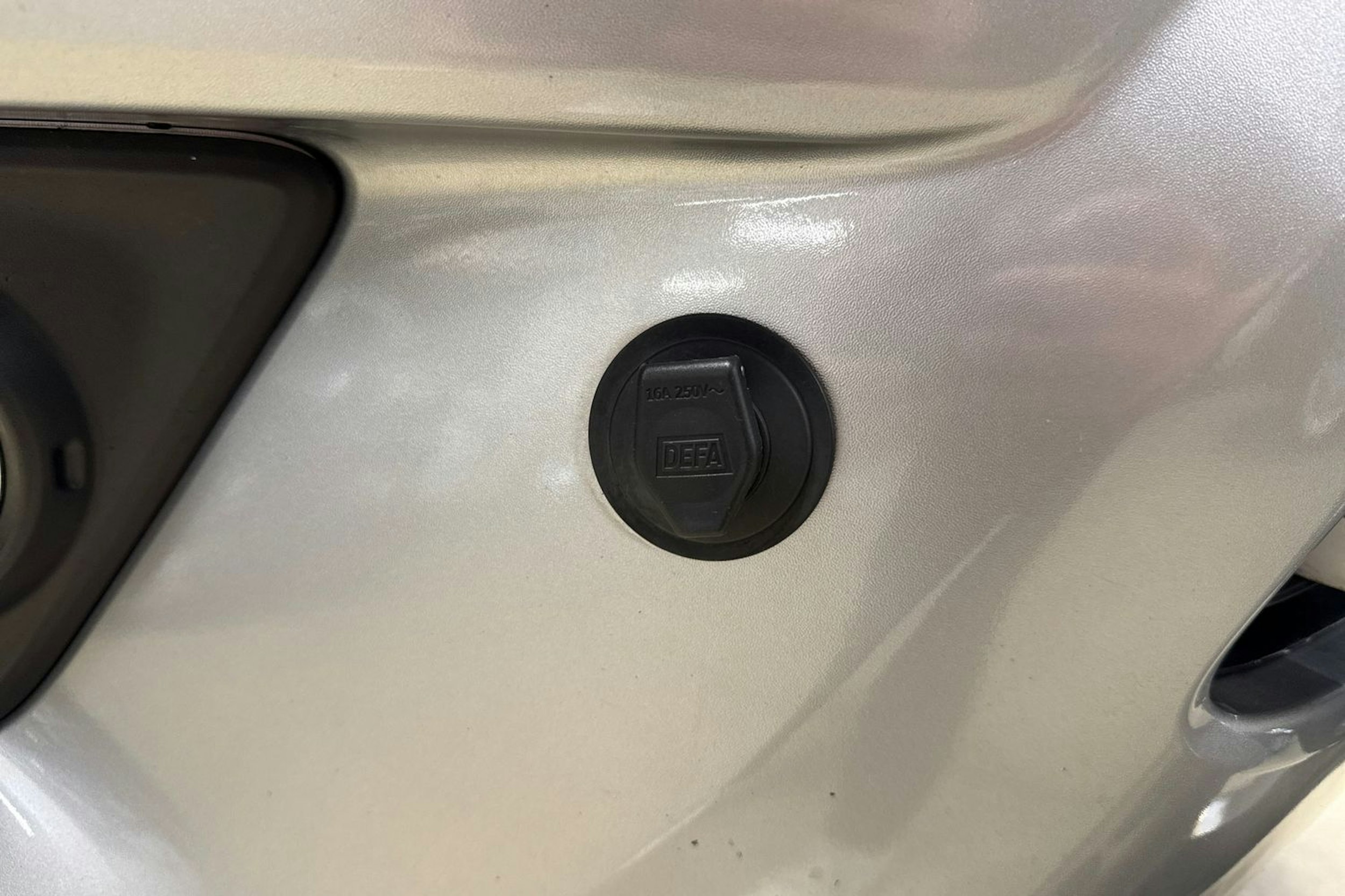 hopea Toyota Hilux 2017 kuva 34.