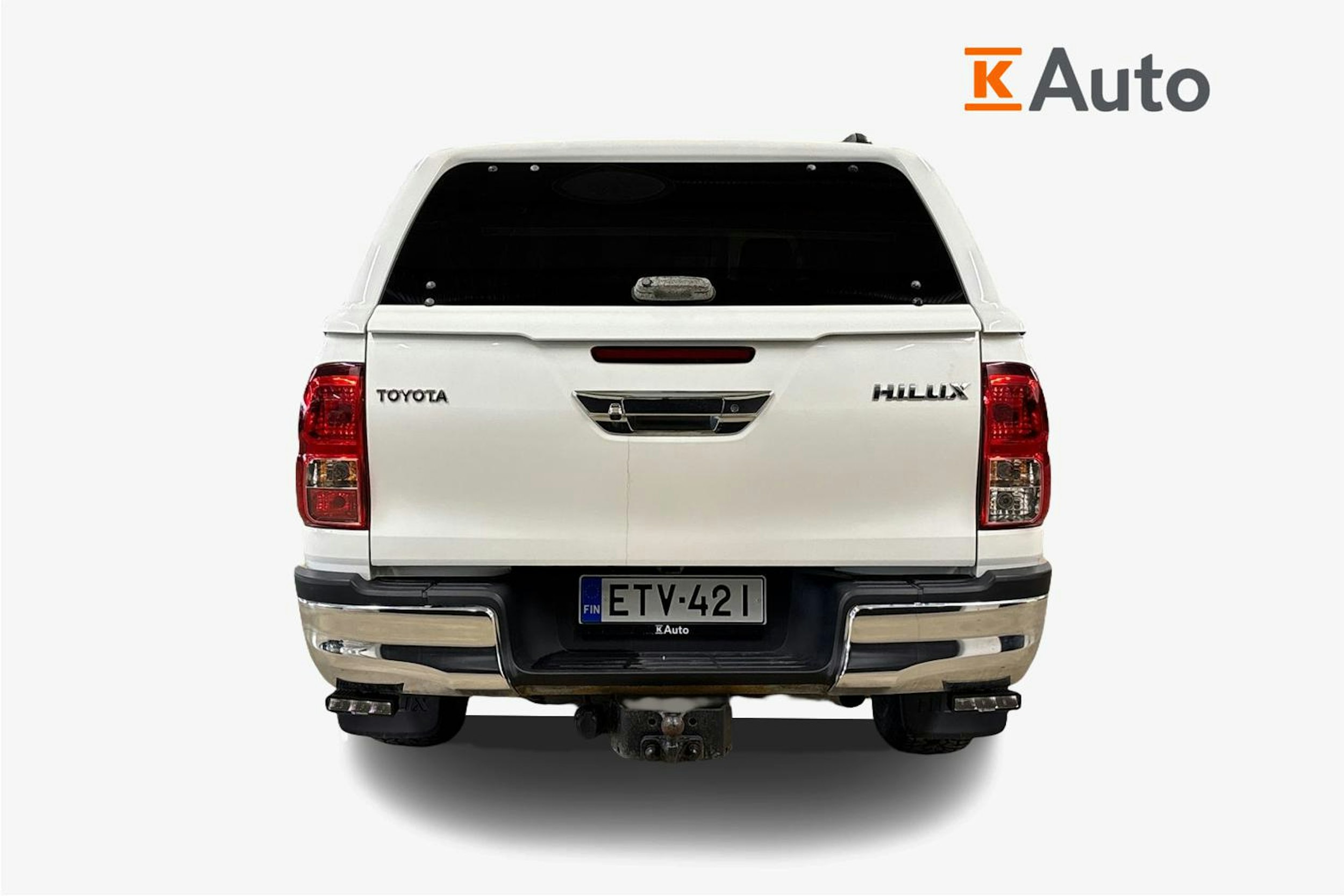 Valkoinen Toyota Hilux 2017 kuva 4.