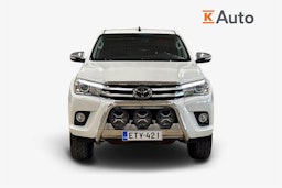Valkoinen Toyota Hilux 2017 kuva 5.