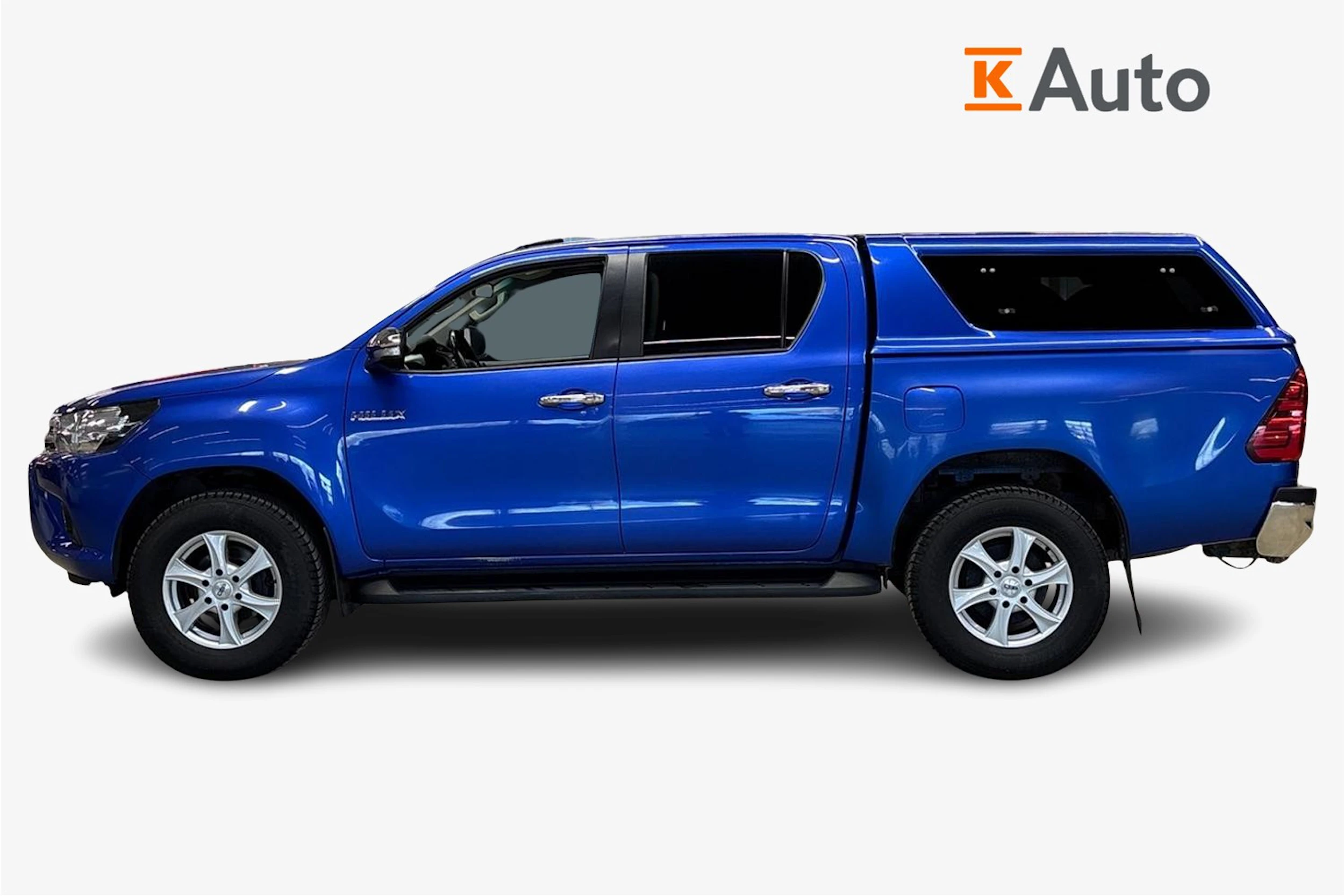 sininen Toyota Hilux 2017 kuva 7.