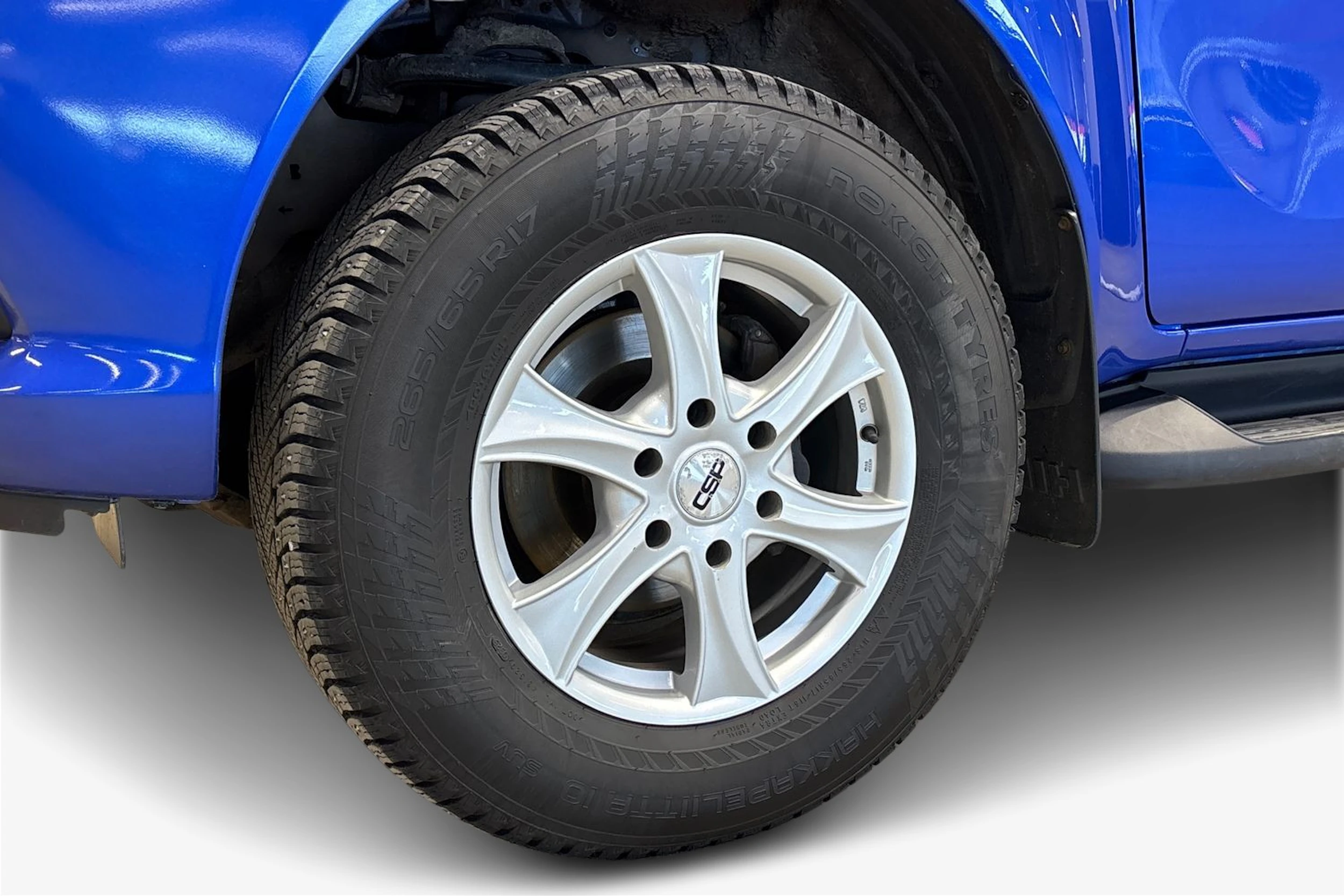 sininen Toyota Hilux 2017 kuva 12.