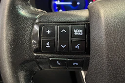 sininen Toyota Hilux 2017 kuva 16.