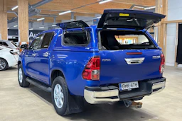 sininen Toyota Hilux 2017 kuva 27.