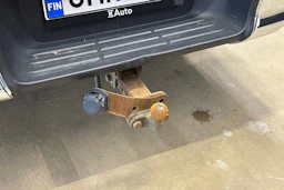 sininen Toyota Hilux 2017 kuva 28.