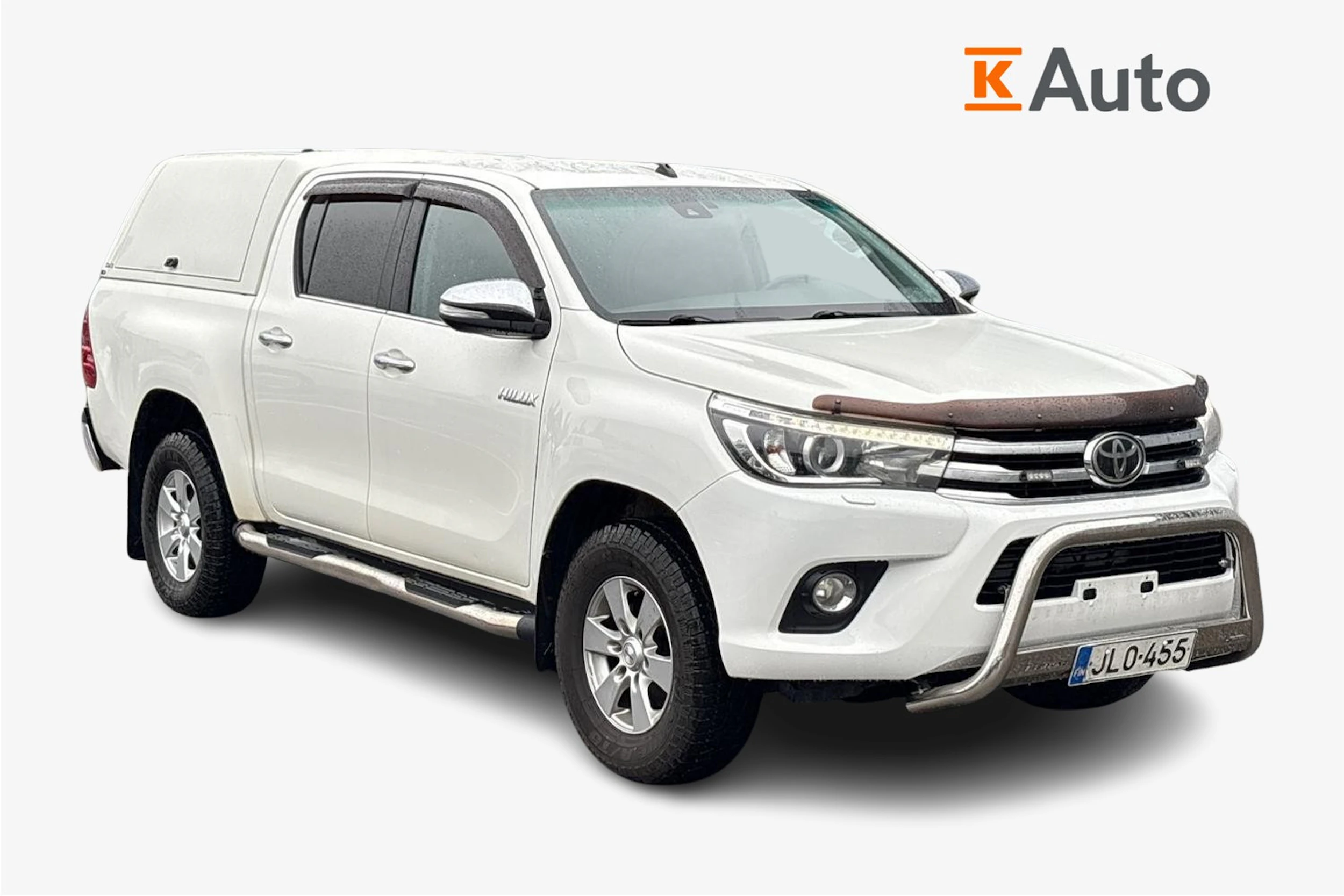 Valkoinen Toyota Hilux 2017 kuva 1.