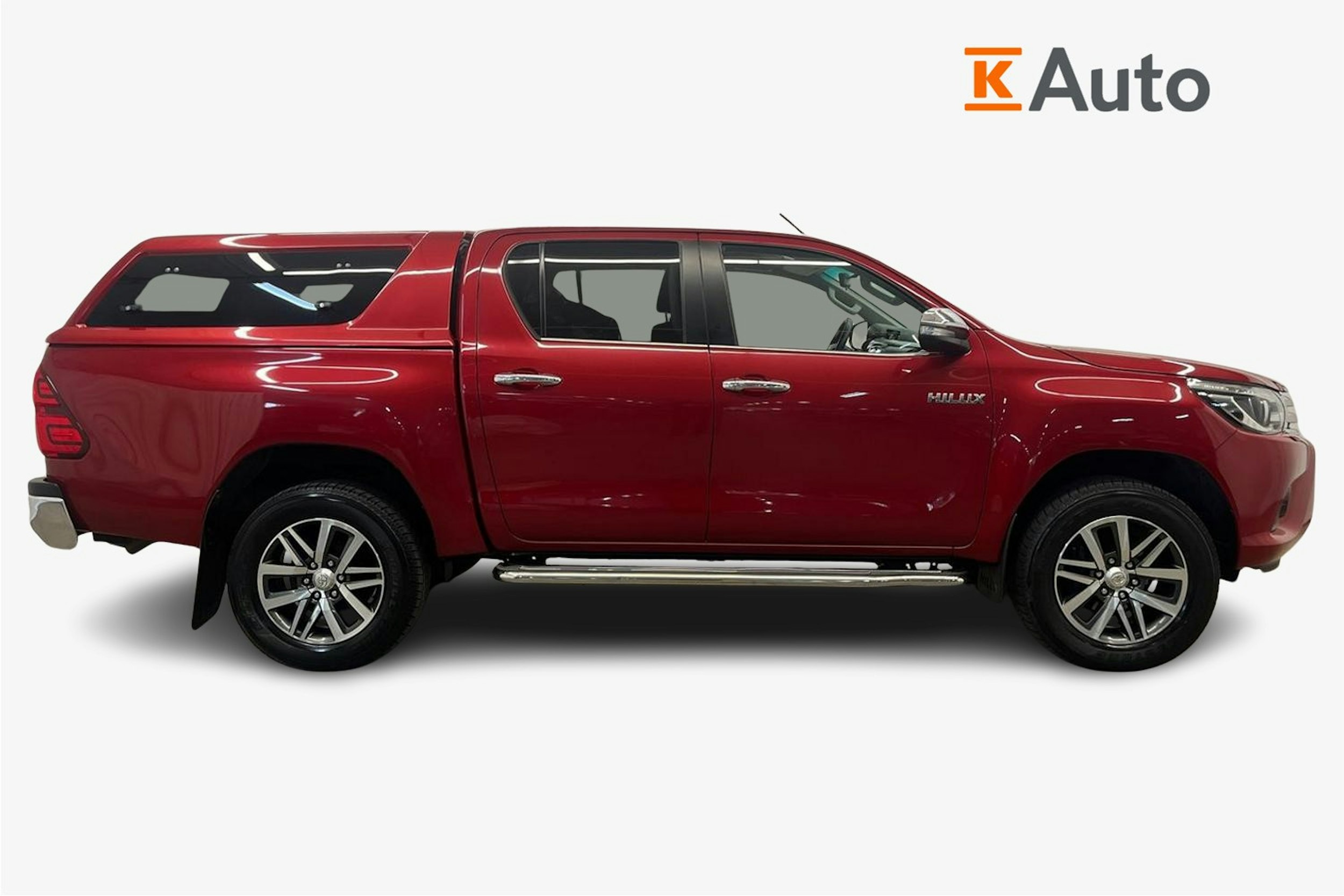 punainen Toyota Hilux 2017 kuva 6.