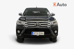 Musta Toyota Hilux 2017 kuva 5.