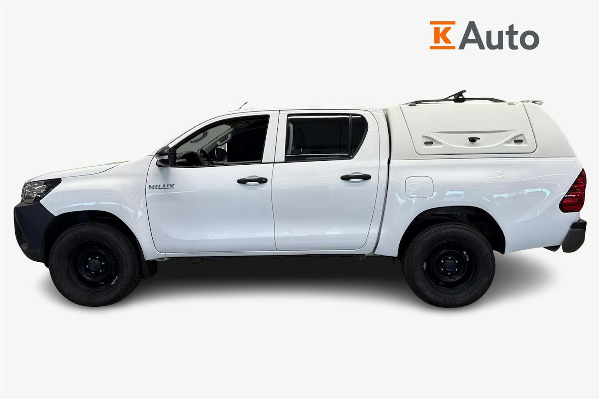 valkoinen Toyota Hilux 2017 kuva 6.