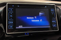 valkoinen Toyota Hilux 2017 kuva 21.