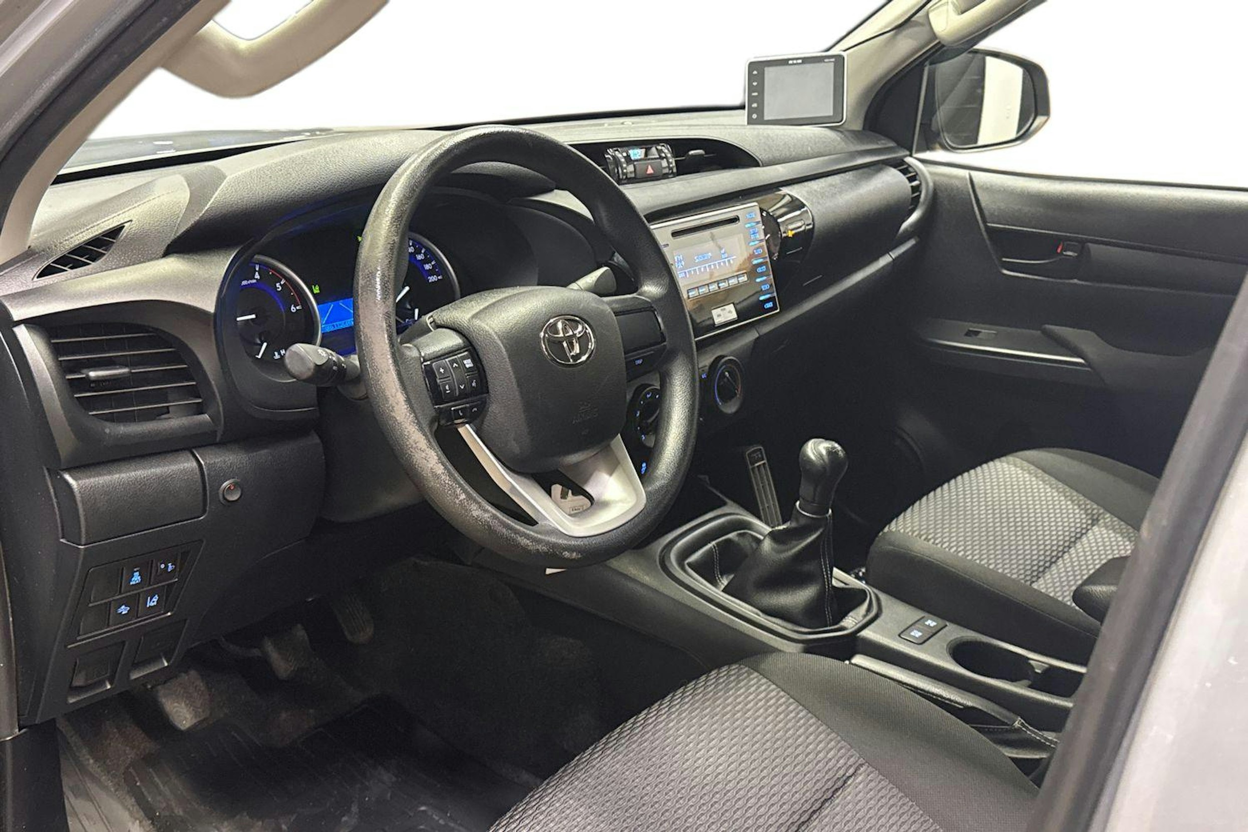hopea Toyota Hilux 2018 kuva 8.