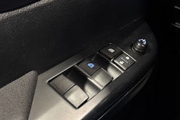 hopea Toyota Hilux 2018 kuva 13.