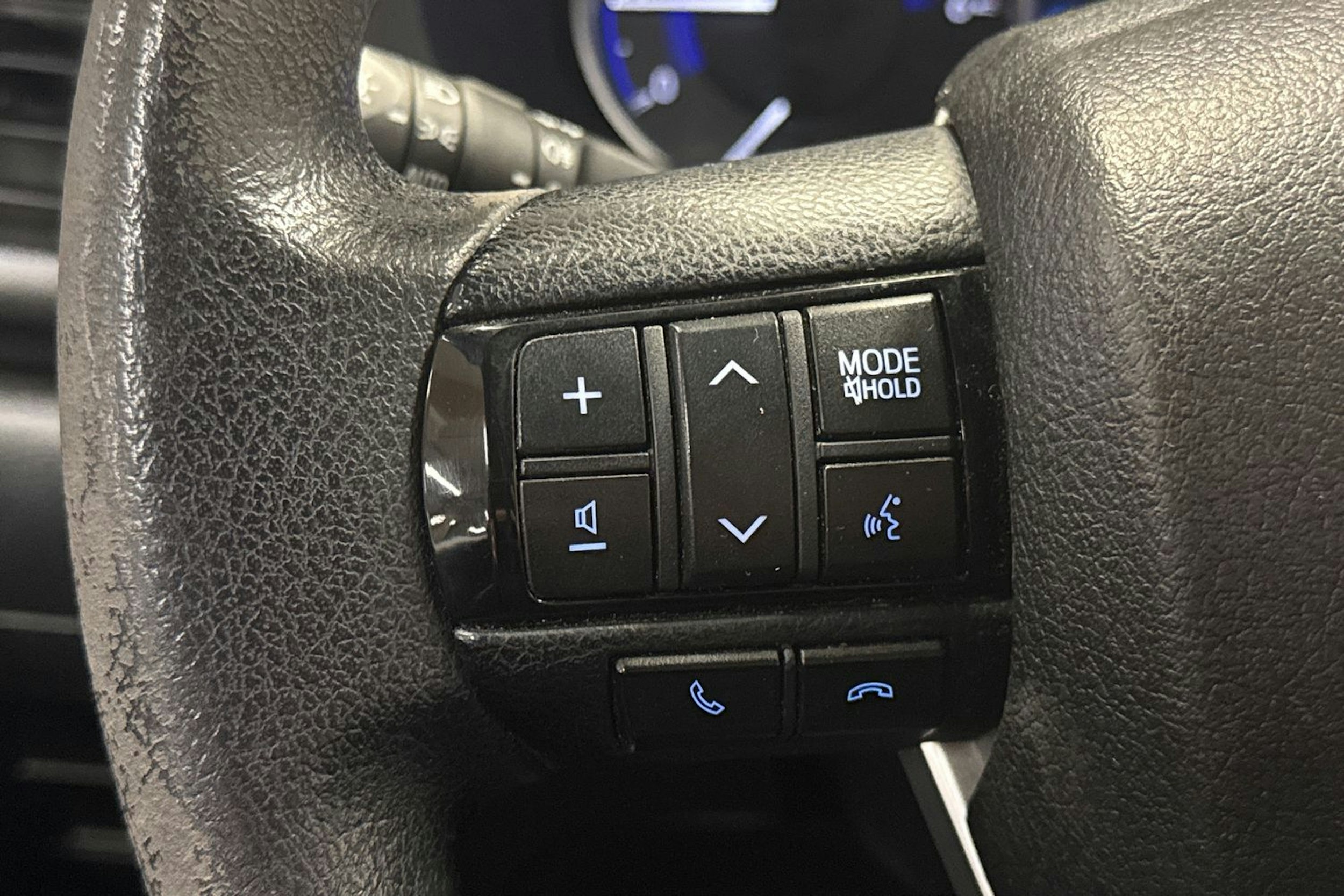 hopea Toyota Hilux 2018 kuva 16.