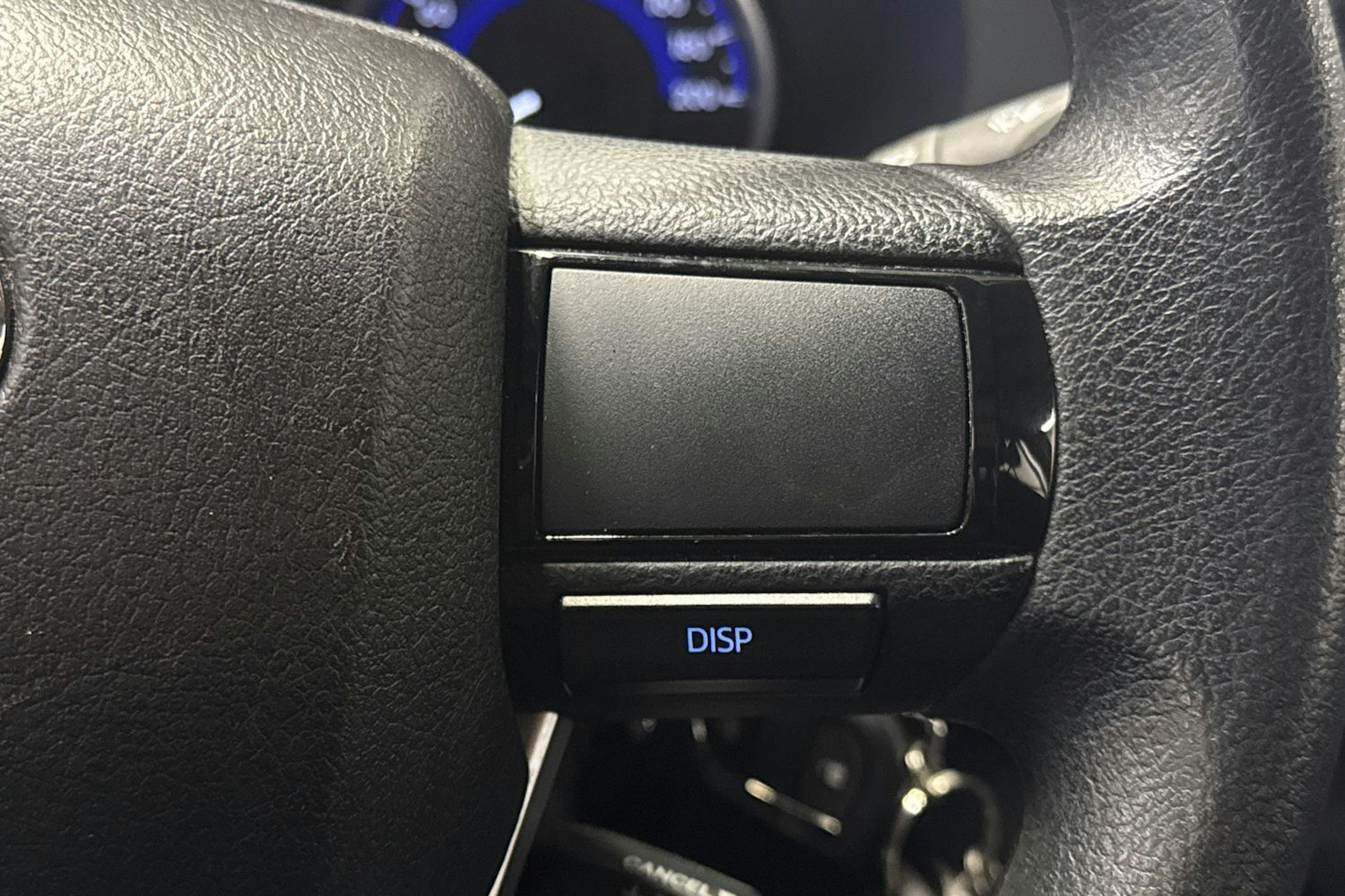 hopea Toyota Hilux 2018 kuva 17.