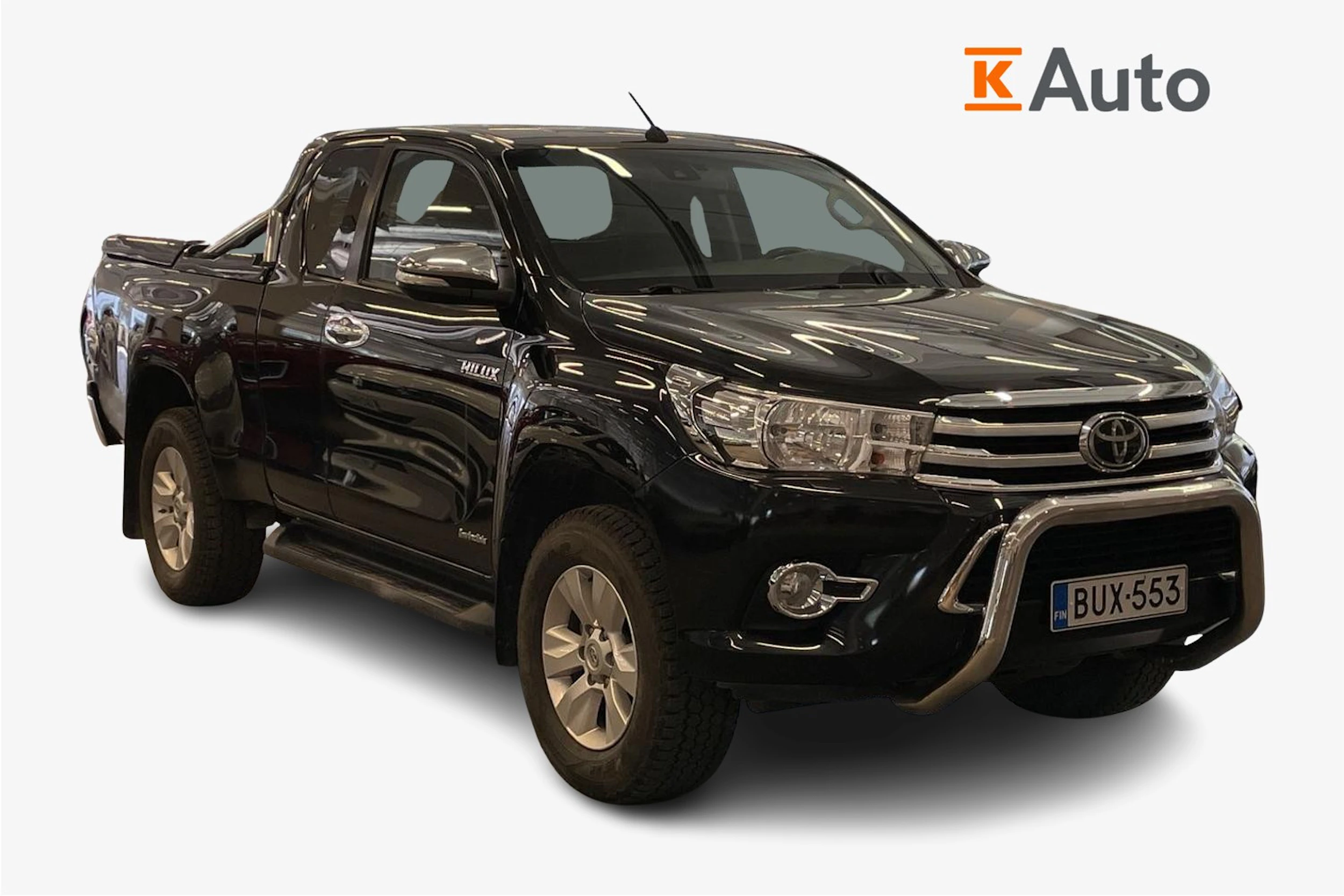 Musta Toyota Hilux 2018 kuva 1.
