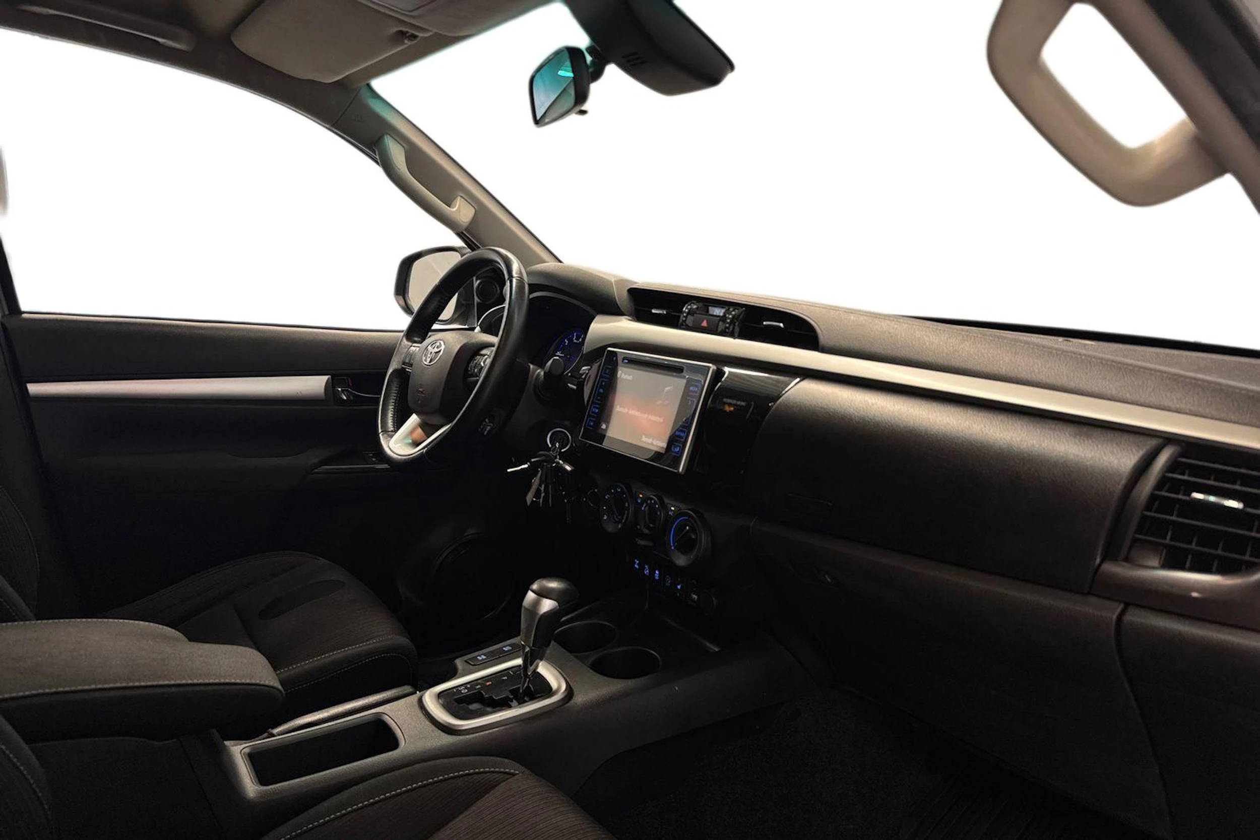 hopea Toyota Hilux 2018 kuva 9.