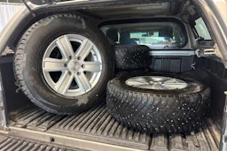 hopea Toyota Hilux 2018 kuva 26.