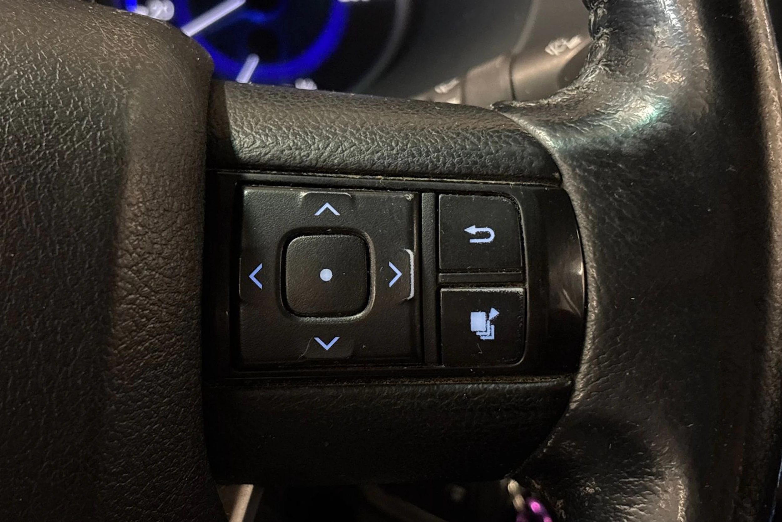 met. harmaa Toyota Hilux 2018 kuva 17.