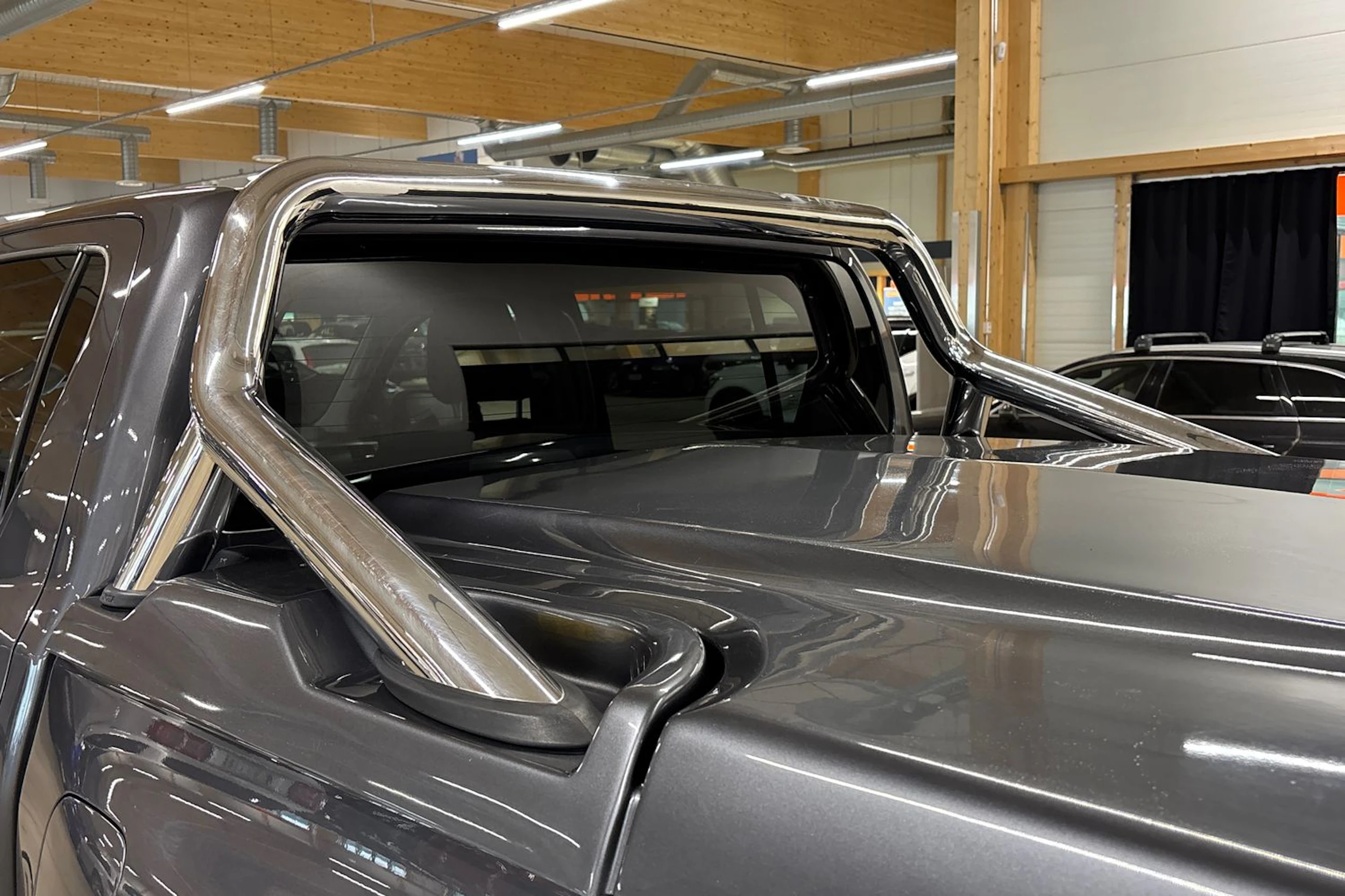met. harmaa Toyota Hilux 2018 kuva 26.