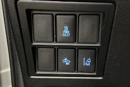 hopea Toyota Hilux 2018 kuva 16.