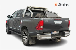 harmaa Toyota Hilux 2018 kuva 2.