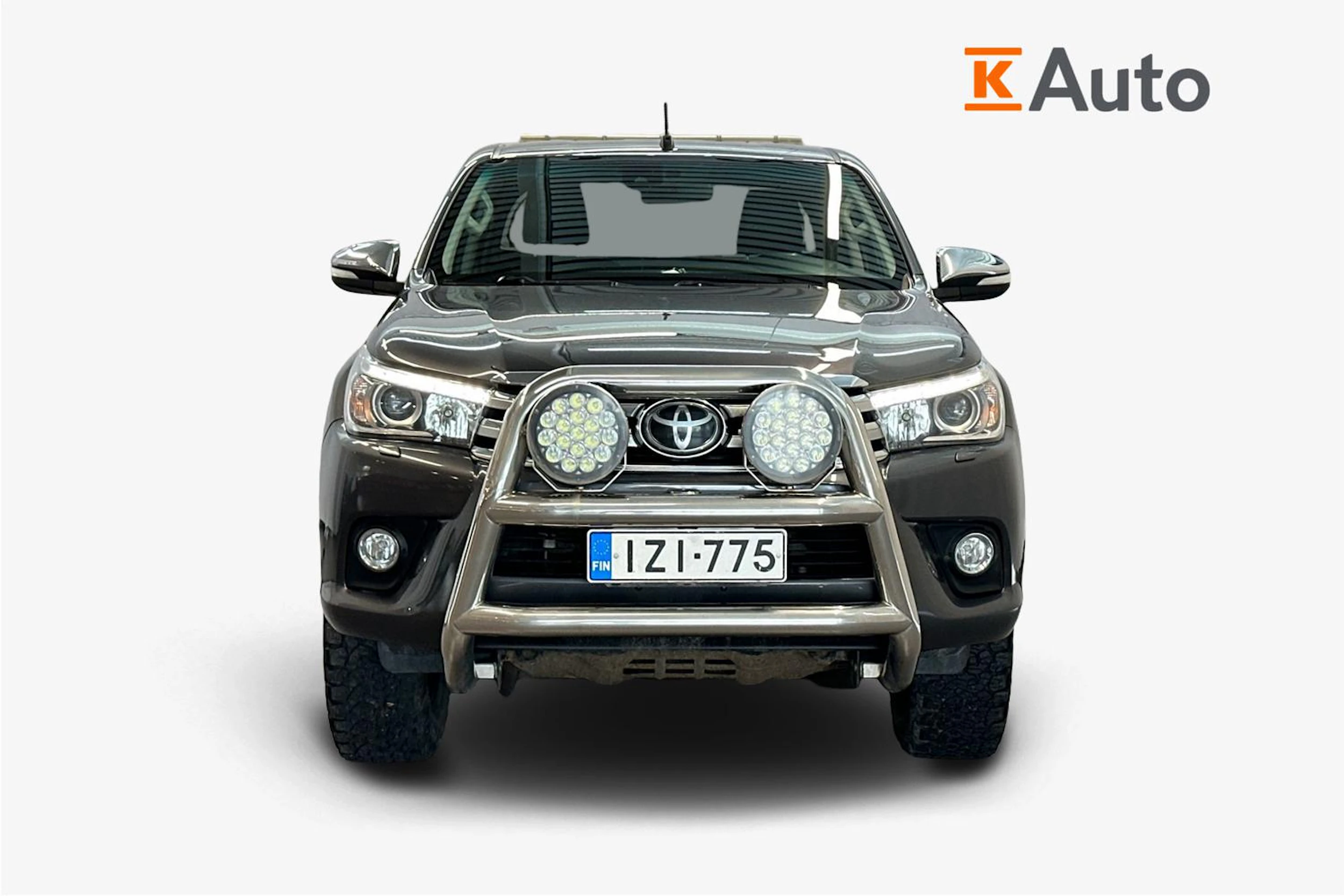 harmaa Toyota Hilux 2018 kuva 5.