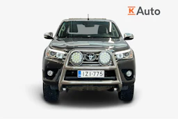 harmaa Toyota Hilux 2018 kuva 5.
