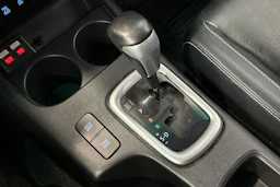 harmaa Toyota Hilux 2018 kuva 31.