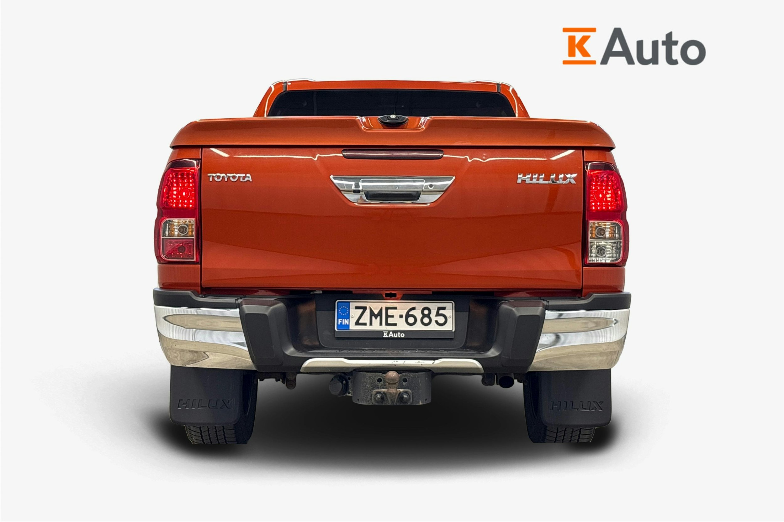 oranssi Toyota Hilux 2018 kuva 3.
