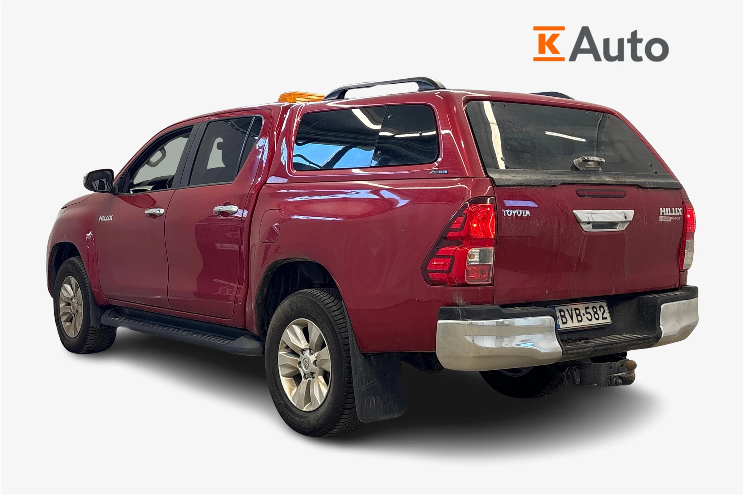 punainen Toyota Hilux 2019 kuva 2.